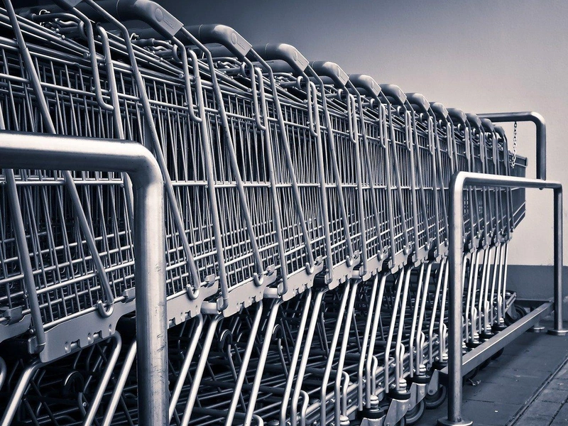shopping-carts-1275480_1280.jpg