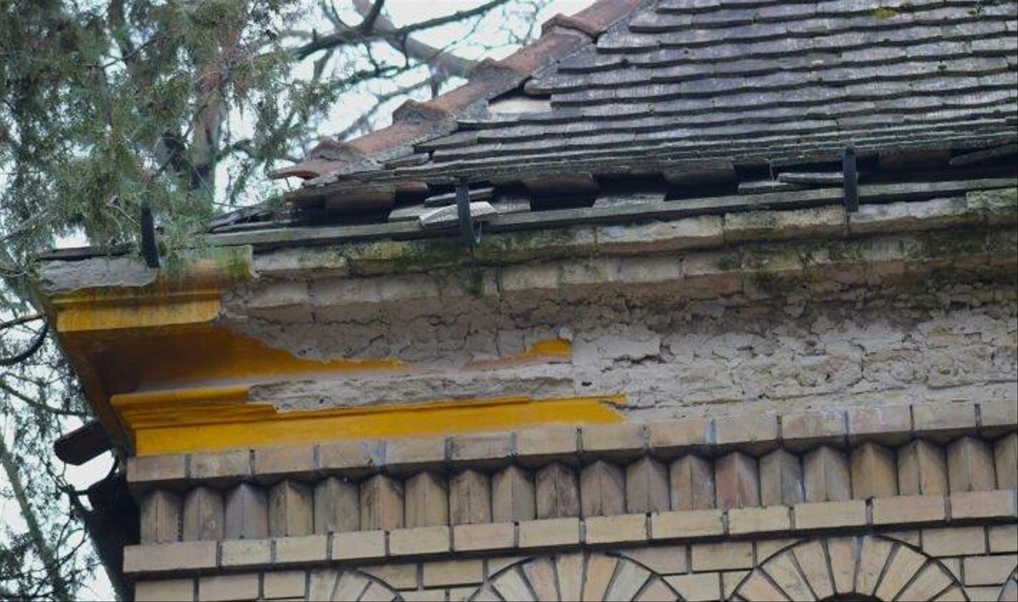 Szentharomsag-temeto-Ferenczy-kapolna-56-710x420.jpg