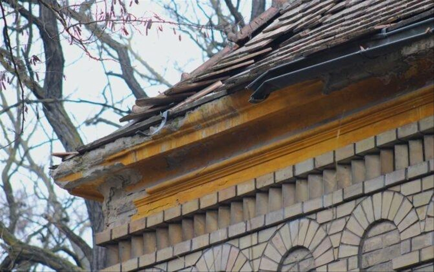 Szentharomsag-temeto-Ferenczy-kapolna-58-670x420.jpg