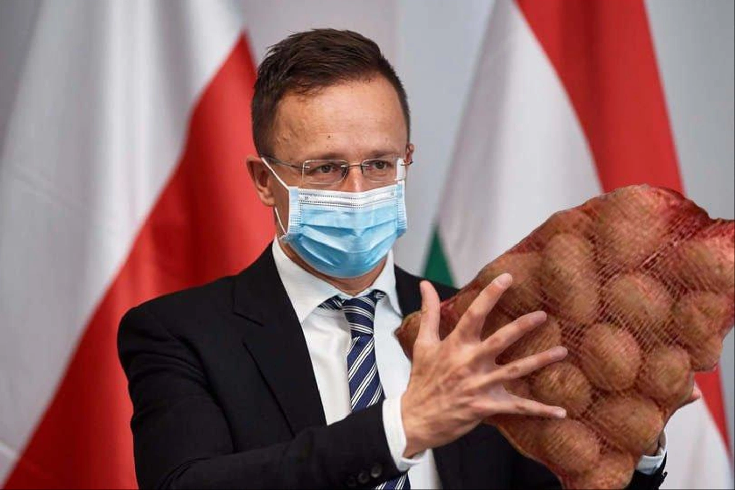 szijjarto-krumpli.jpg