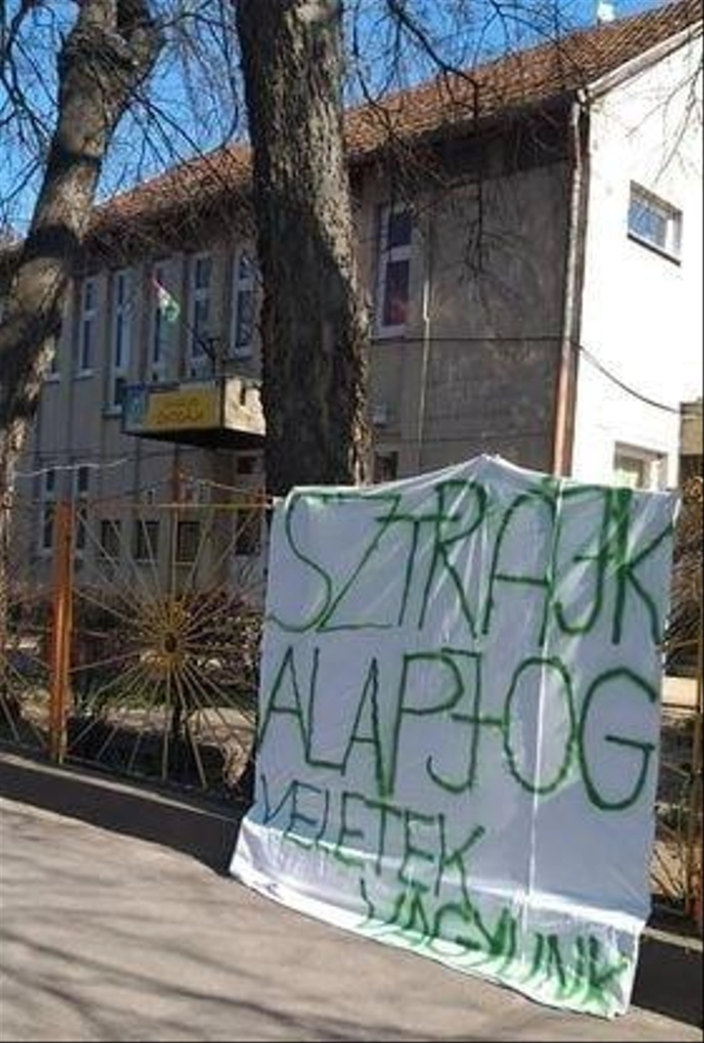 sztrajk.jpg
