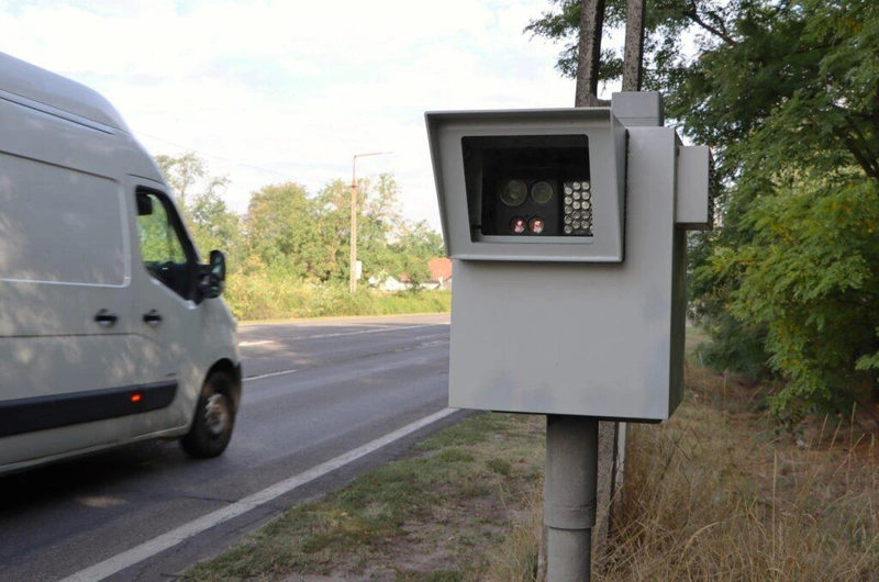 Az 5-ös főút melletti trafibox / Fotó: Hraskó István, KecsUP Hírek