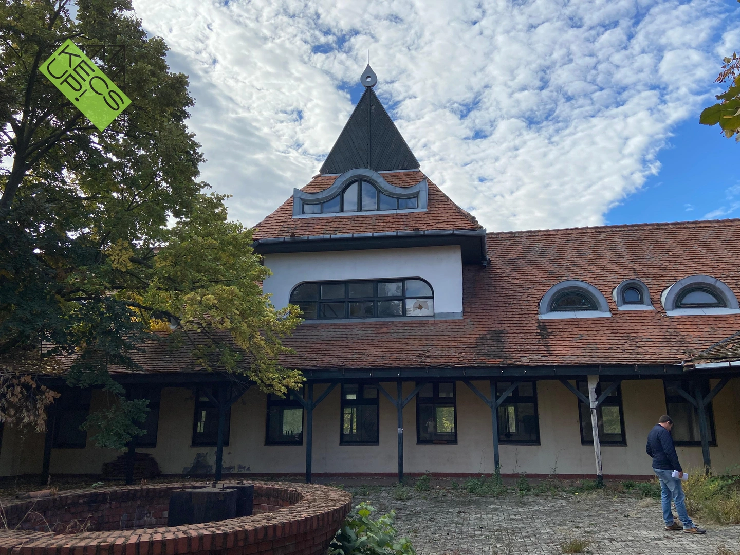 Tó Hotel (2)