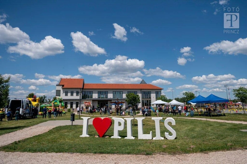 Forrás: Pilis város Facebook-oldala