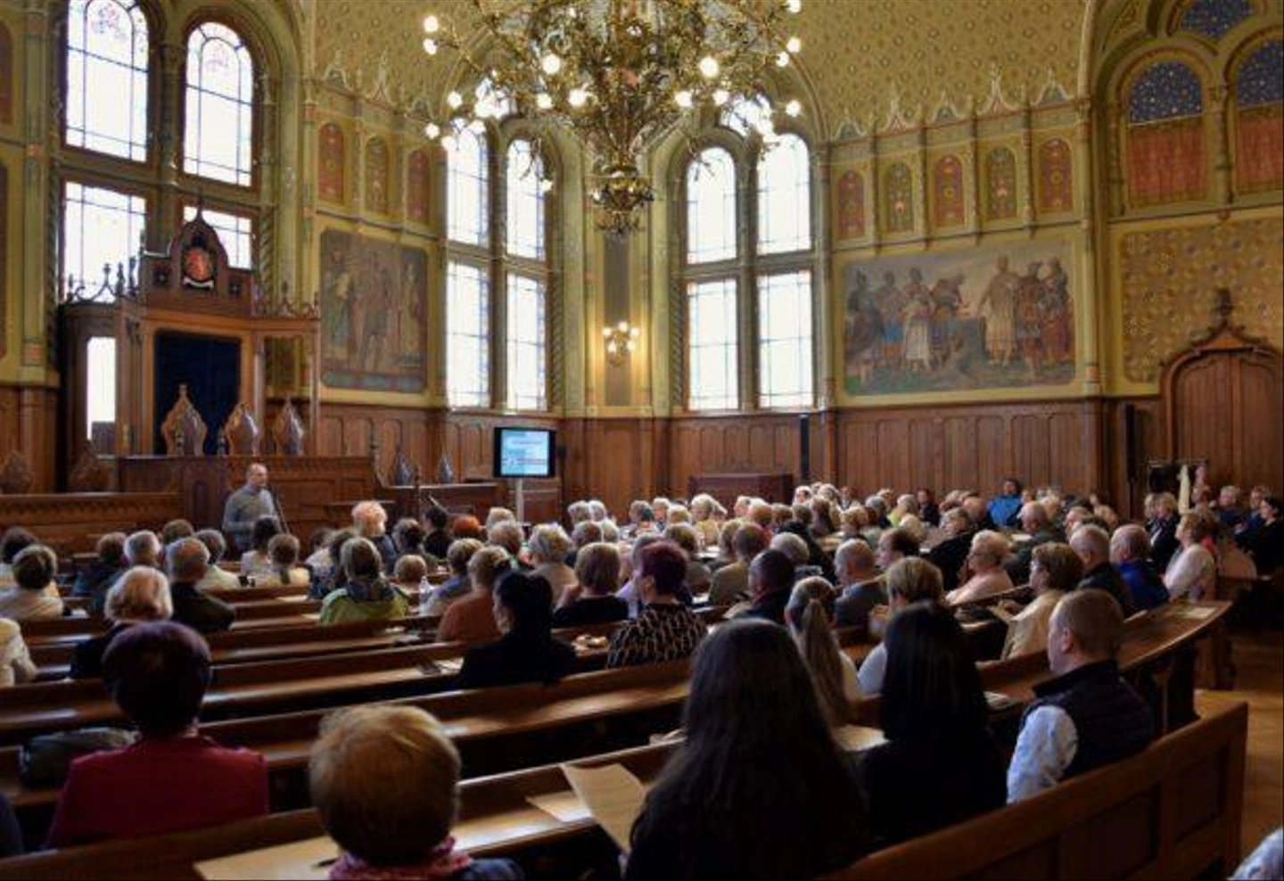 Civil-forum-Kecskemet-9-612x420.jpg