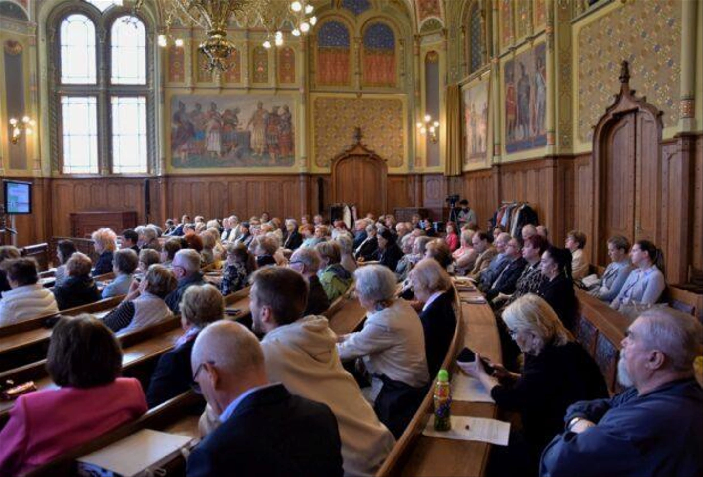 Civil-forum-Kecskemet-10-619x420.jpg