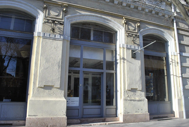 Az üresen álló önkormányzati lakások és üzlethelyiségek miatt több tízmillió forintot veszít Kecskemét évente / Fotó: kecsup.hu