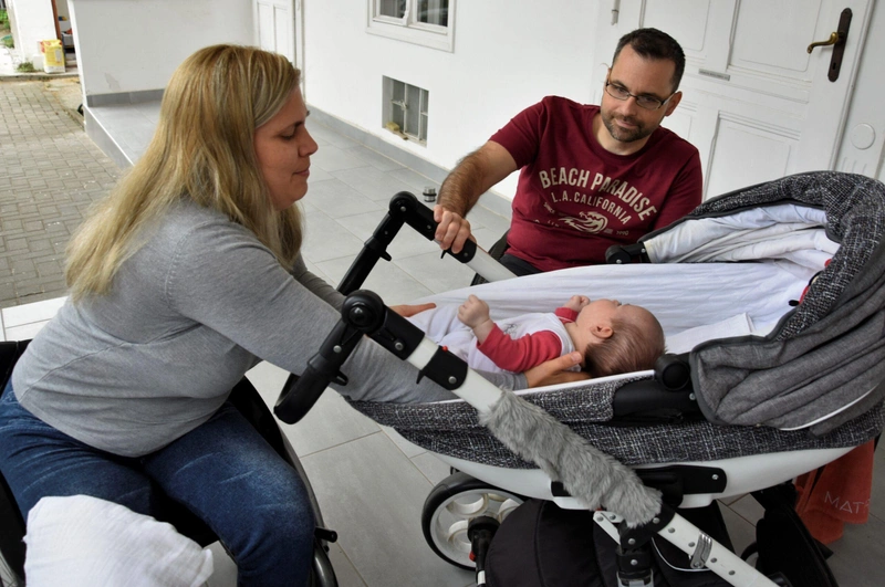 Imádnak kirándulni, akár hosszabb külföldi utakra is vállalkoznak / Fotó: kecsup.hu