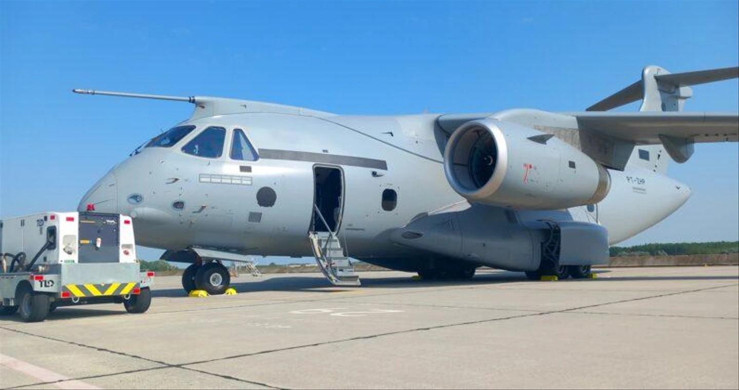 Embraer-KC-390-27-795x420.jpg