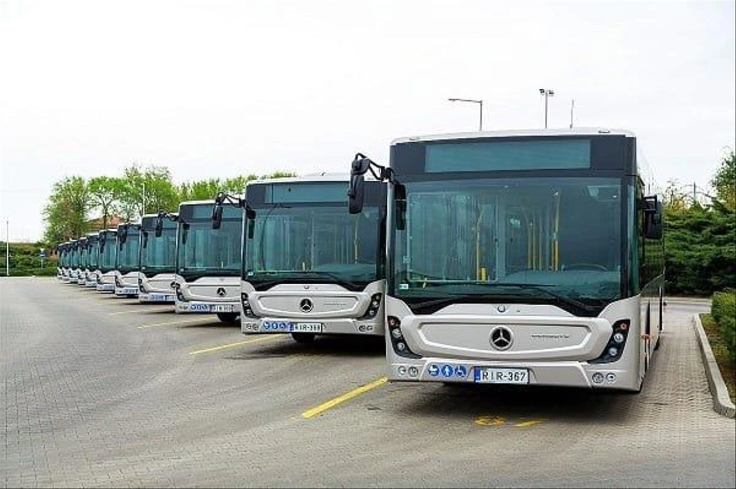 Mercedes-Benz_Conecto_Next_Generation.jpg