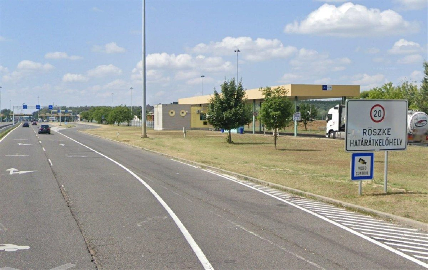 Nevtelen-2.jpg