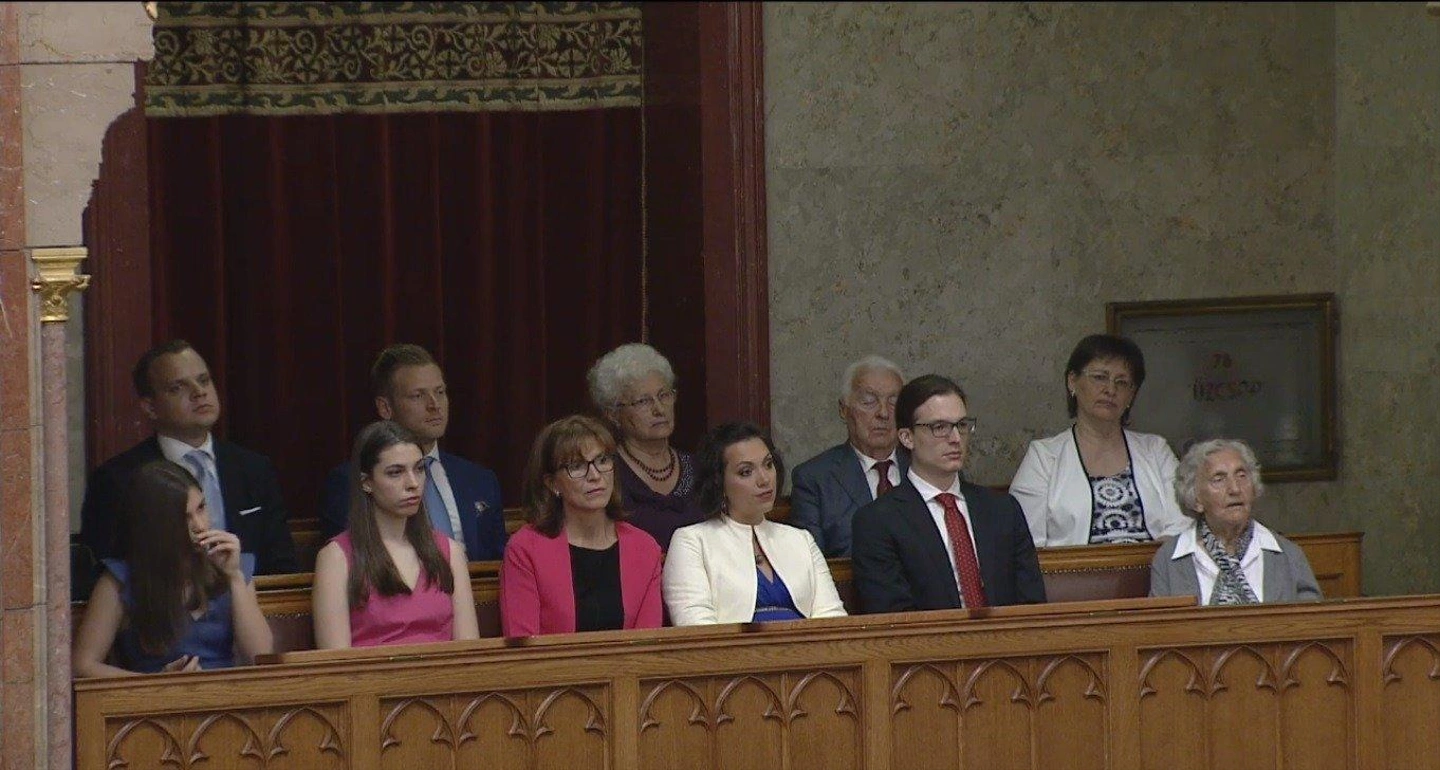 Orban-csalad.jpeg
