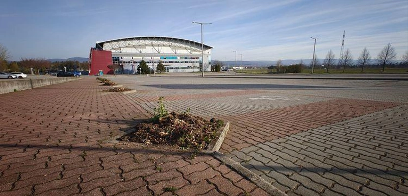 oplus_1048832