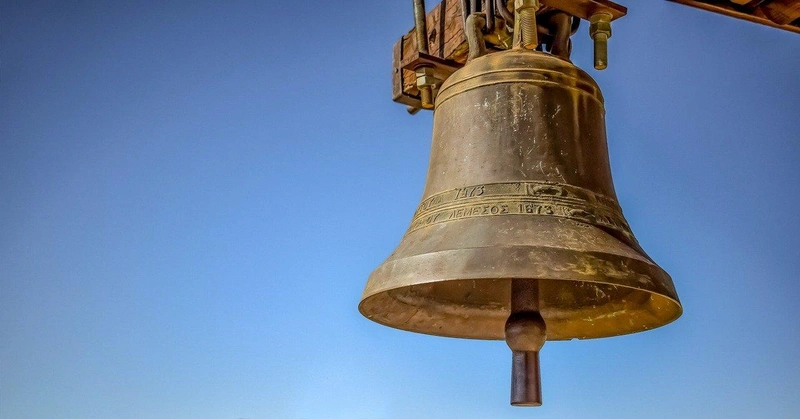bell-3652226_1280.jpg