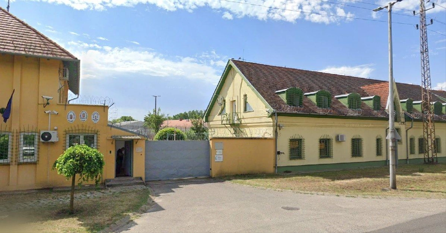 borton2.jpg