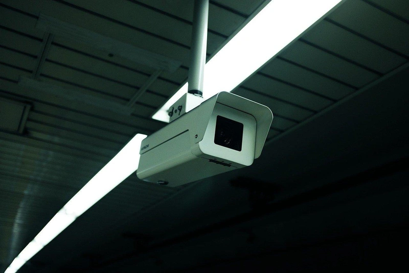 cctv-2596537_1280.jpg