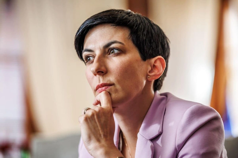 cseh-hazelnok.jpg