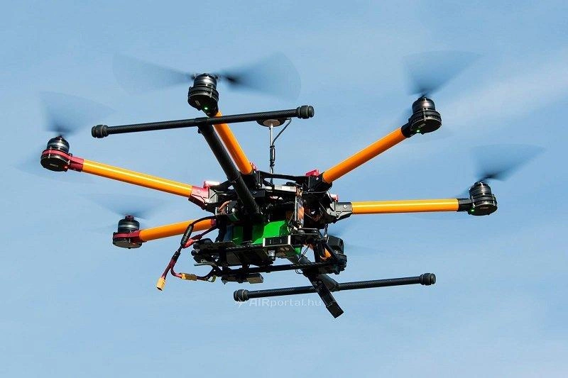 dron.jpg