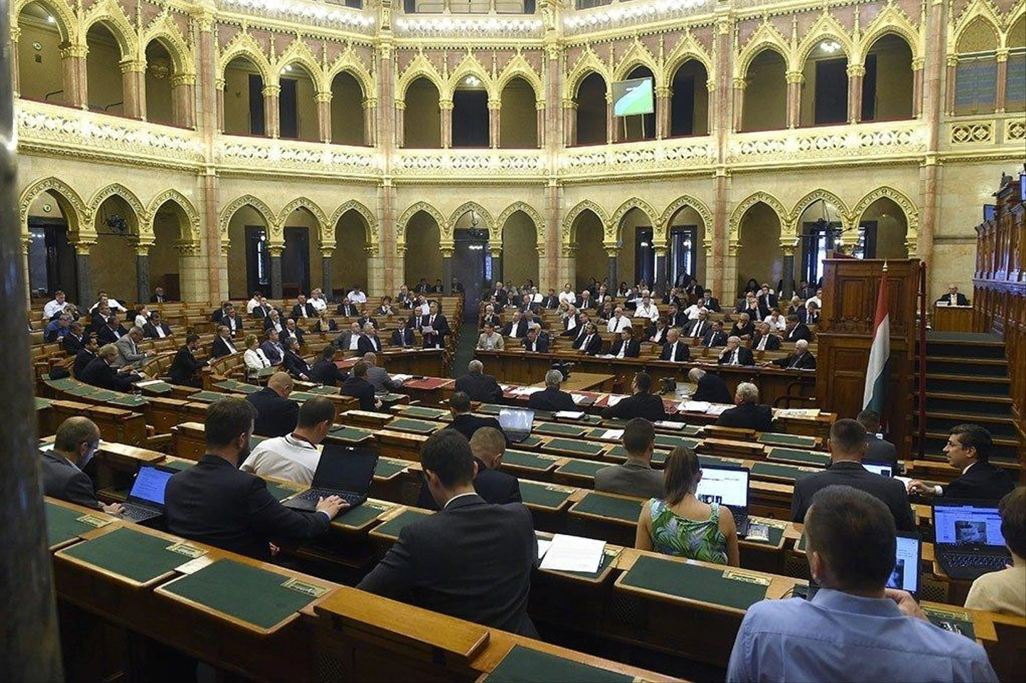 ellenzeki-partok-valasztas-2022-kozos-jeloltek-mti-foto.jpg
