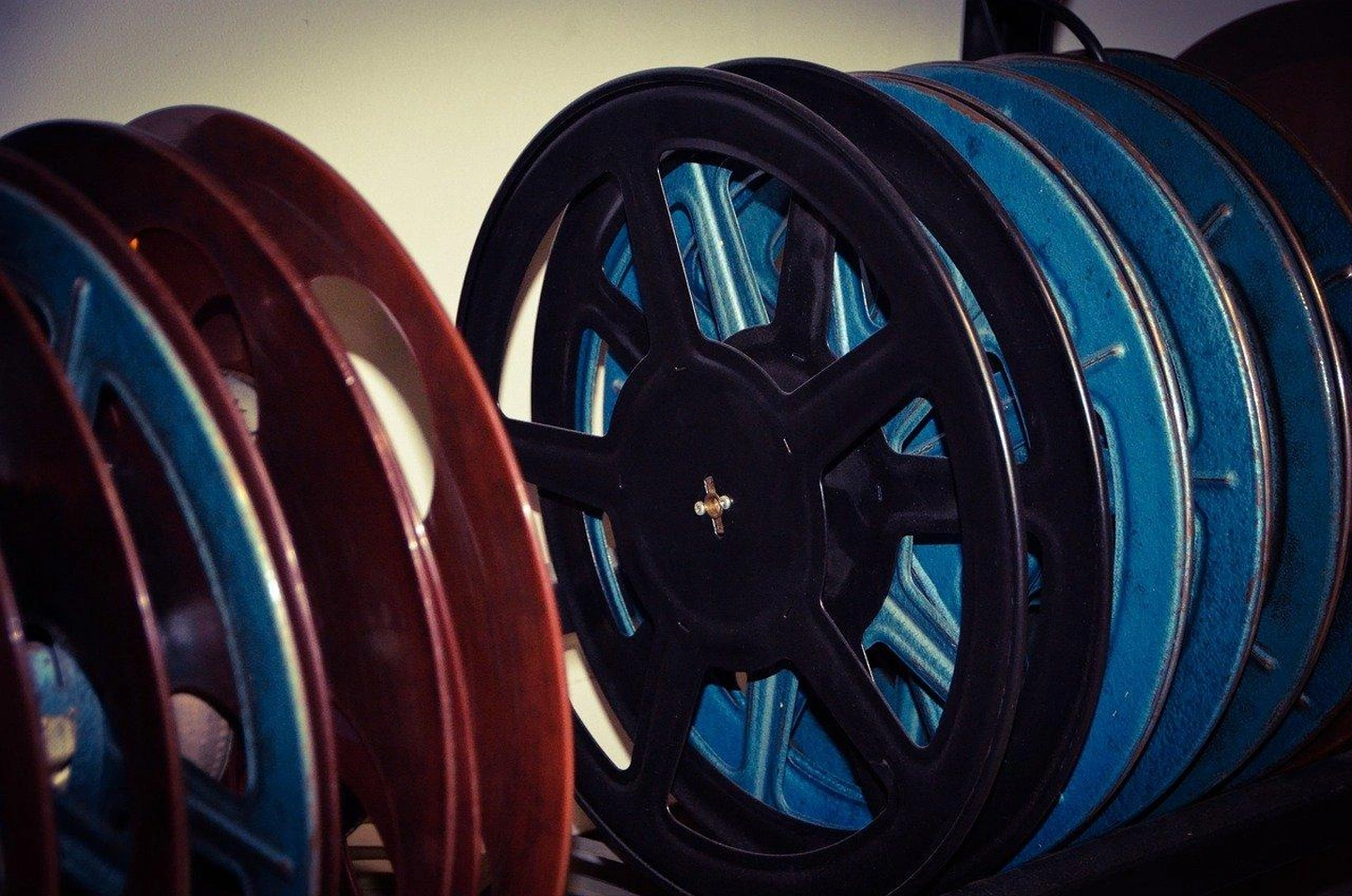 film-spool-395639_1280.jpg