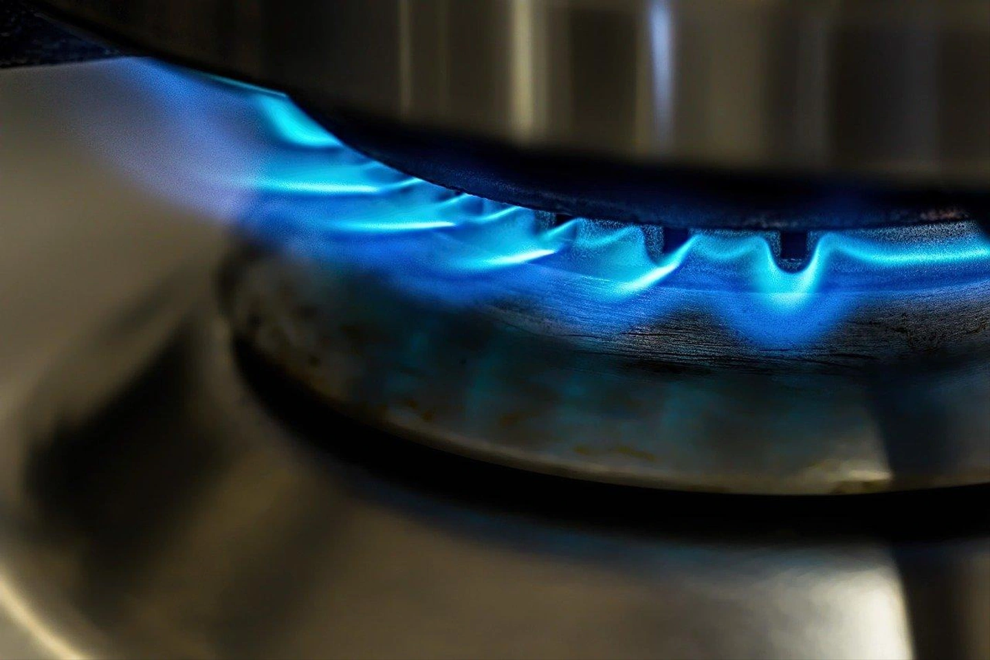 flame-g5bce153be_1280.jpg