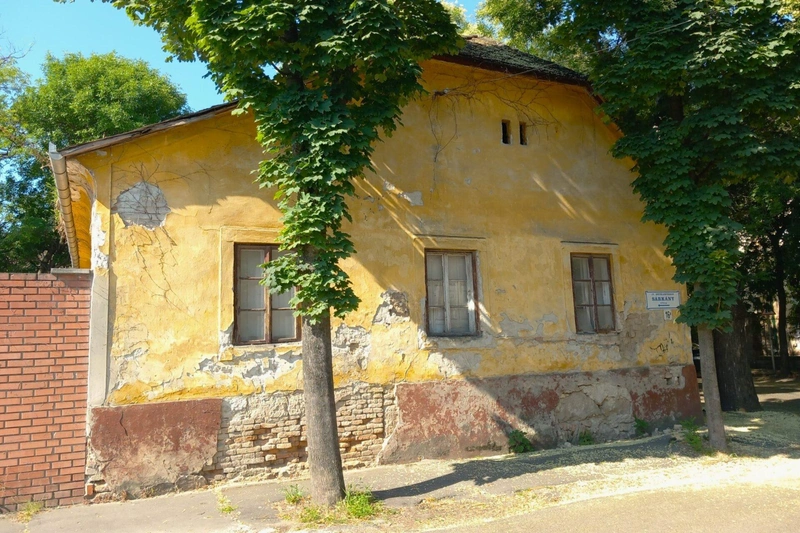 fooldal_Kaszap-Sarkany-utcai-haz-2-scaled-1920x1280.jpg
