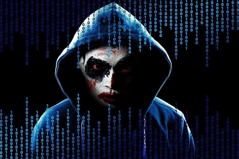 hacker-4703108_1280.jpg