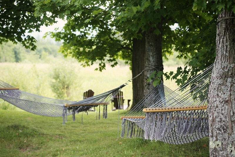 hammocks-g81d21e62f_1920.jpg