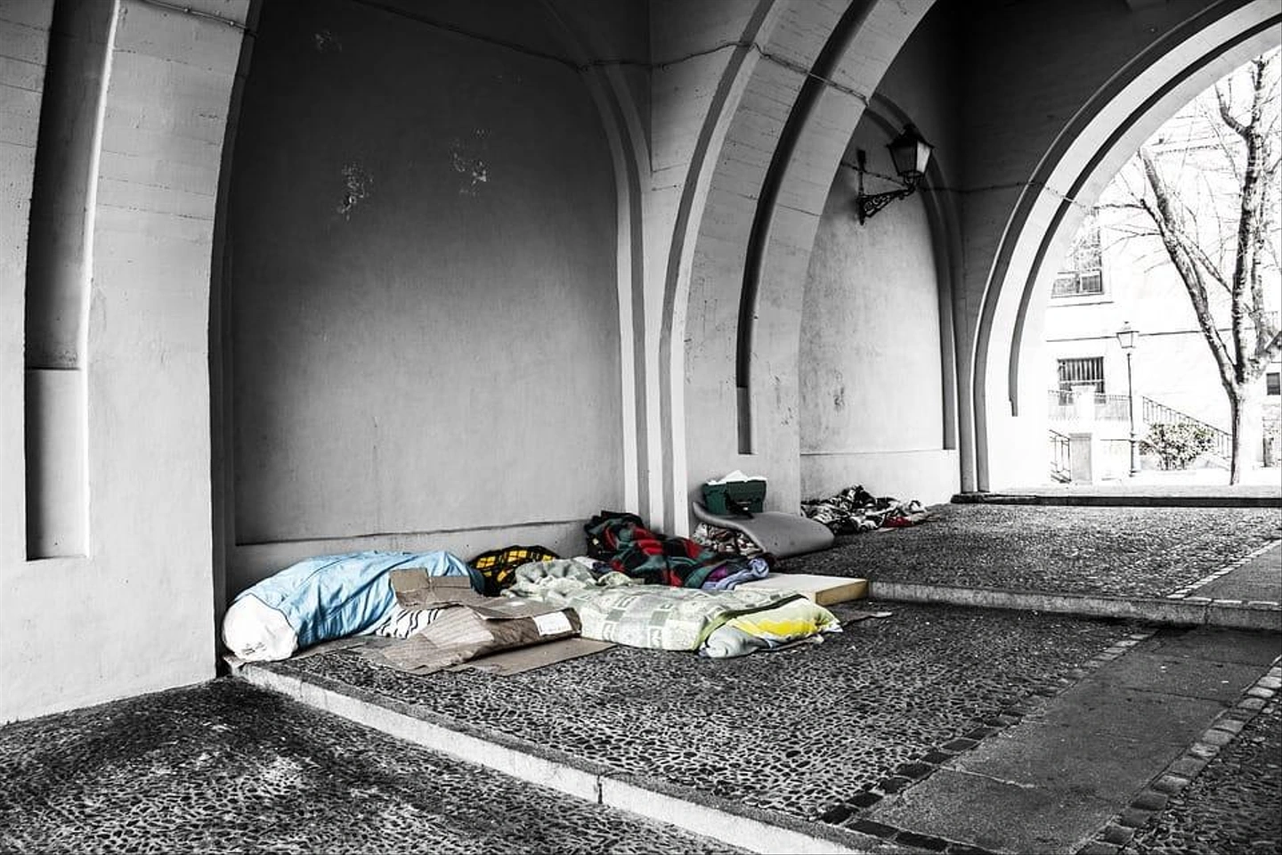 homeless-2090507_960_720.jpg