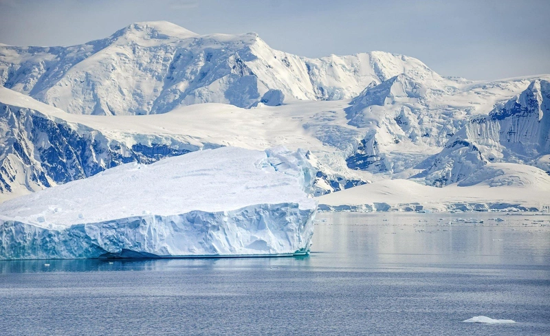 iceberg-7994536_1920.jpg