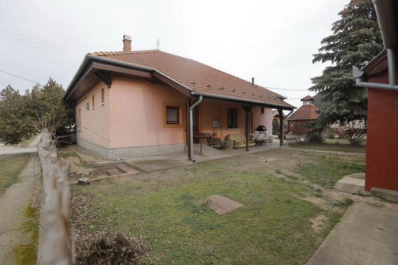 idosek-otthona.jpg