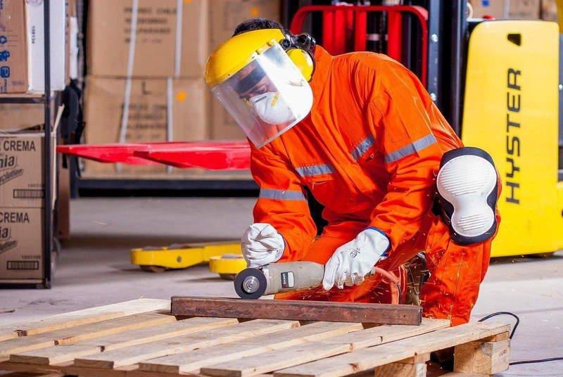 industrial-g0e8269bc3_1280.jpg