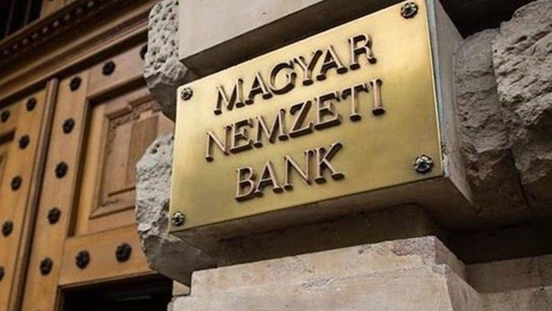mnb.jpg