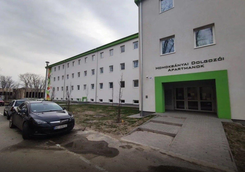munkasszallodobos.jpg