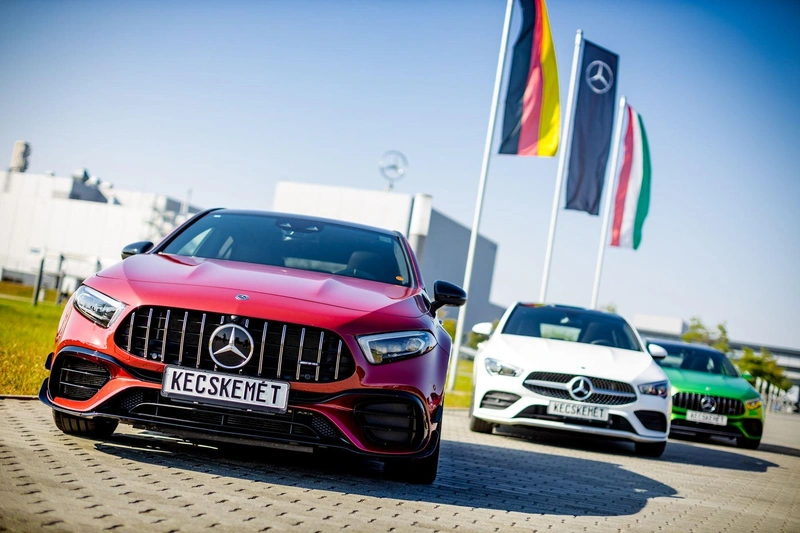 nemzeti_szinu_kecskemeti_mercedesbenz_modellek_20201002_3_eredmeny.jpg