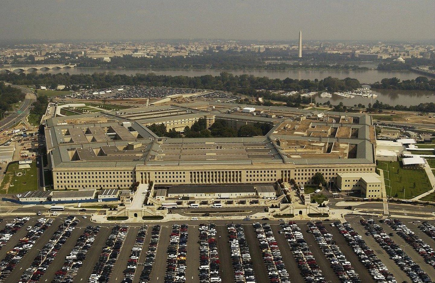 pentagon-g11950f764_1280.jpg