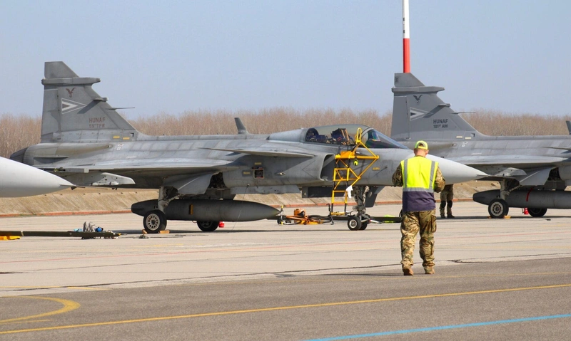 repulobazis-gripen-grof-gergely-9-1920x1150.jpg