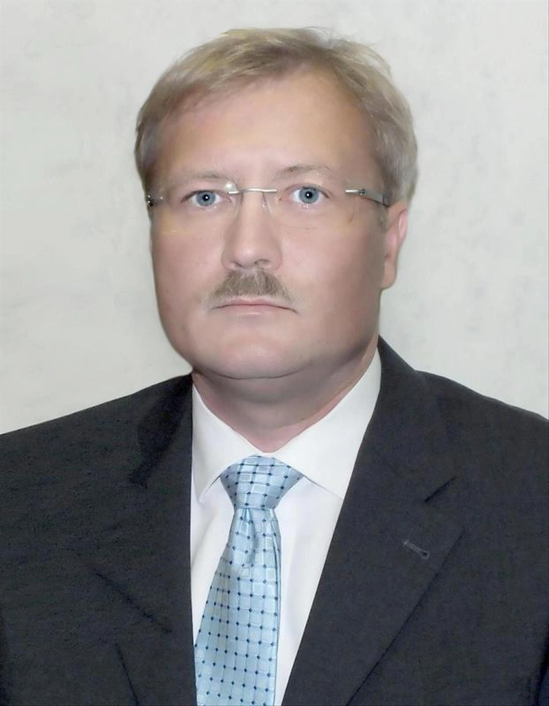 revesz-janos.jpg