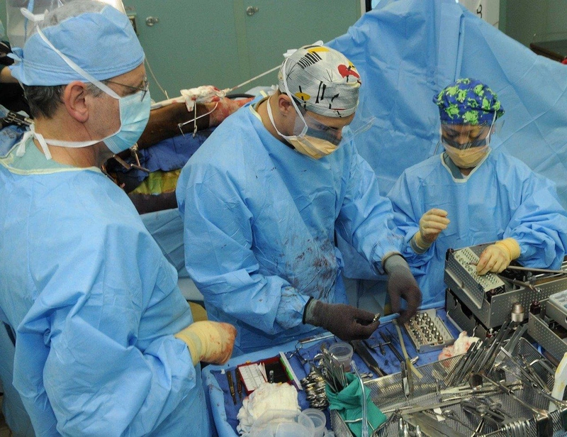 surgery-79688_1280.jpg
