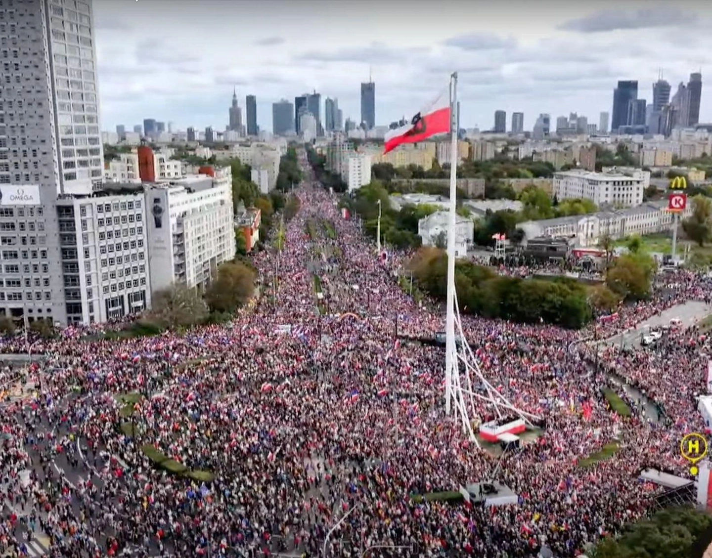 tusk-poland.jpg