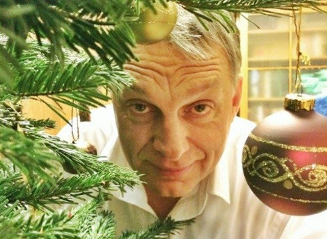 Orbán Viktor boldog karácsonyt kíván követőinek